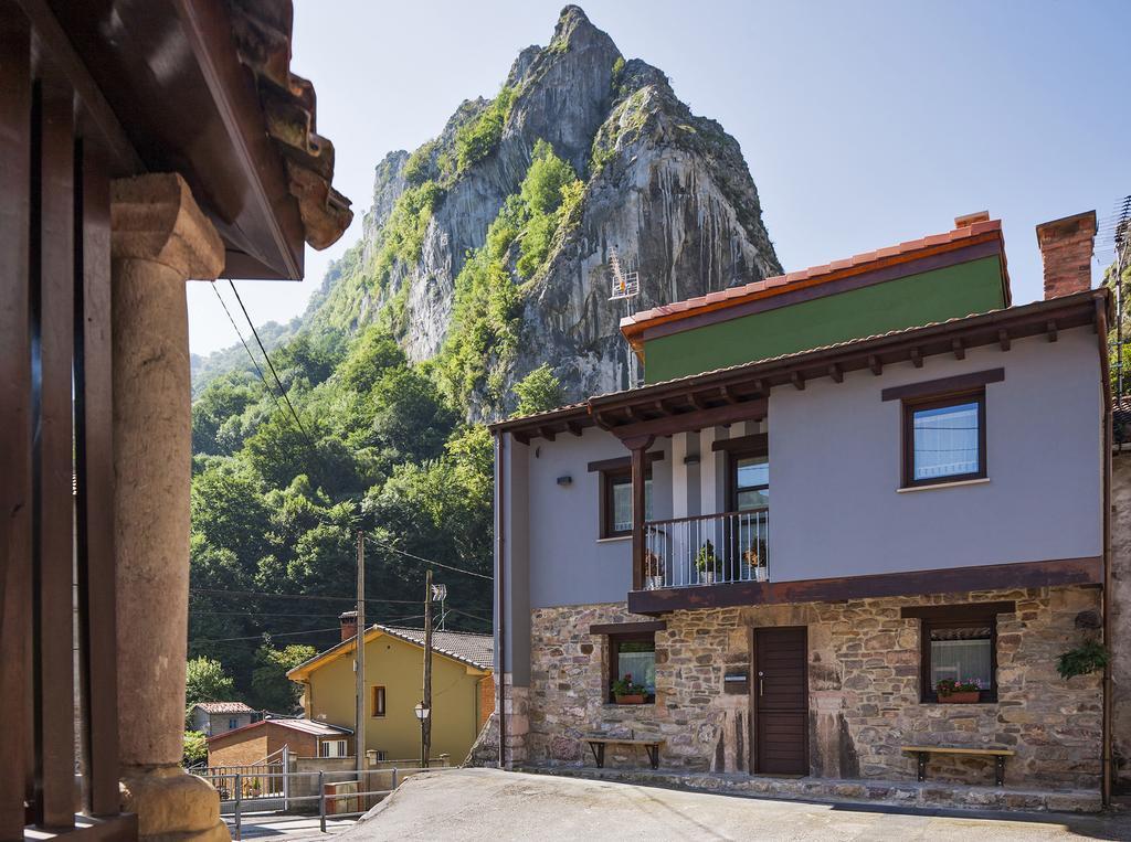 Gasthaus Casas La Xiuca Corras de la Puente Exterior foto